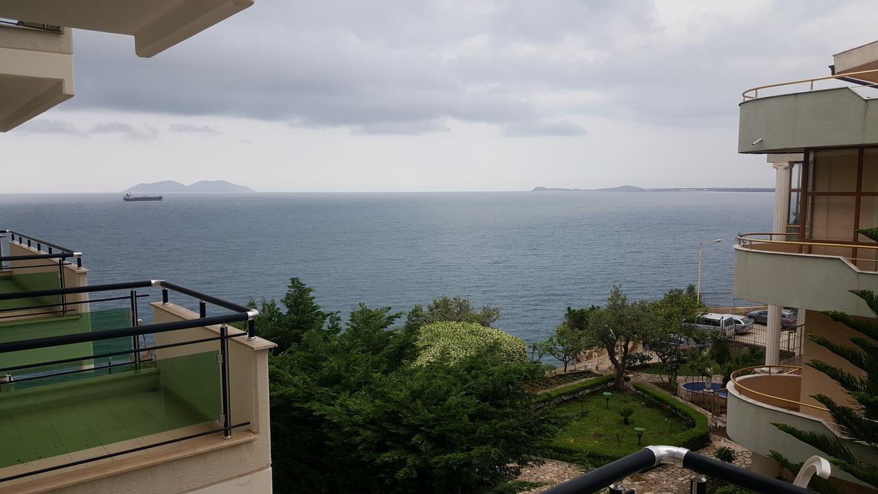 Deni Sea View Apartment Vlorë Esterno foto