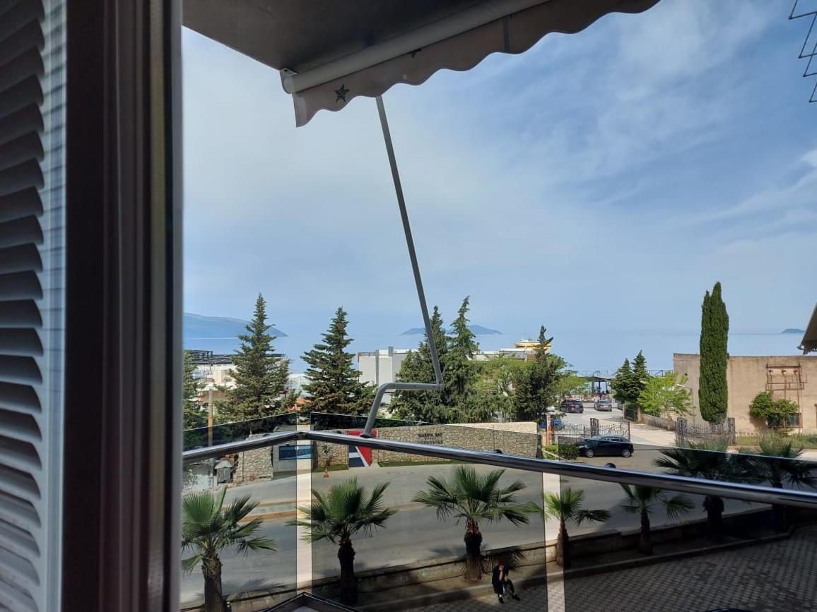Deni Sea View Apartment Vlorë Esterno foto